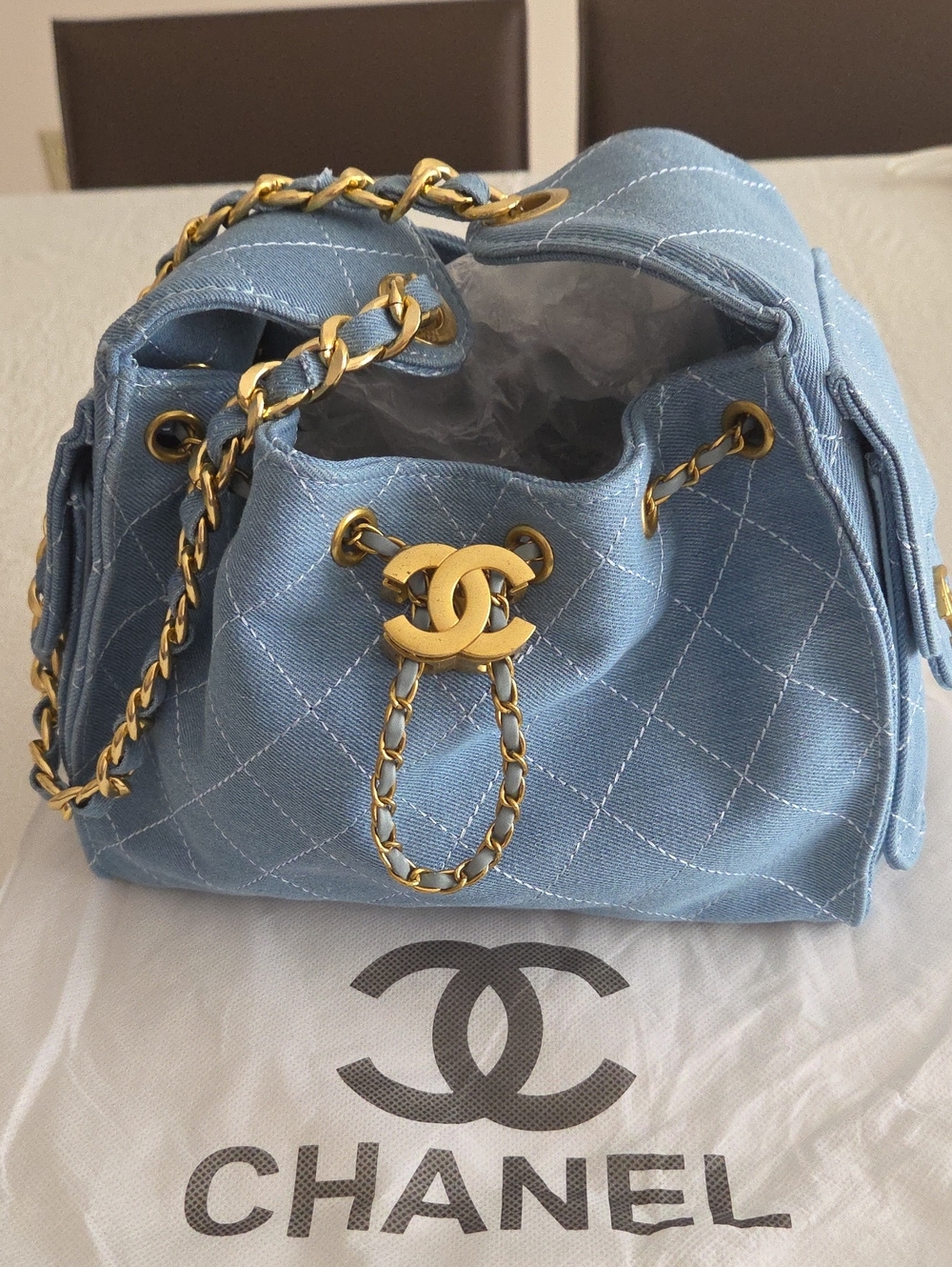 NWOT Designer Inspired Light Blue Quilted Denim Shoulder Bag with Gold Chain